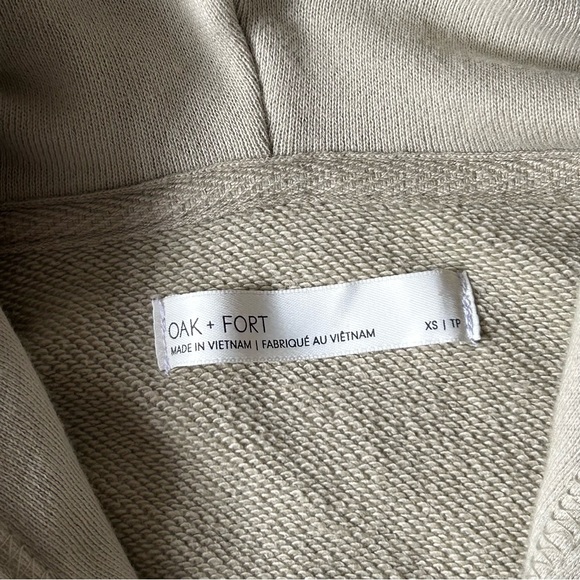 sage green oak and fort cropped hoodie - Picture 4 of 4